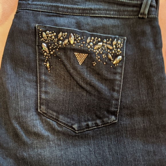 Guess Stud/Pocket Jeans - Picture 2 of 10